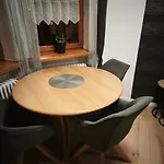 דירה Ruhige Einliegerwohnung Mit Terasse אלטנקונסשטאדט