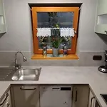 Ruhige Einliegerwohnung Mit Terasse