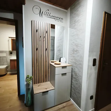 Ruhige Einliegerwohnung Mit Terasse