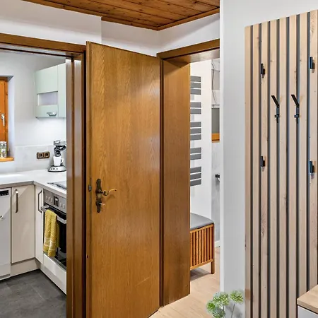 Apartment Ruhige Einliegerwohnung Mit Terasse