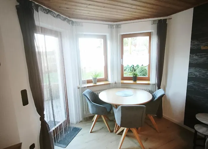 Ruhige Einliegerwohnung Mit Terasse Appartamento Altenkunstadt
